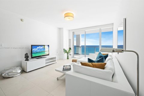 Condominio en venta en Miami Beach, Florida, 2 dormitorios, 100.71 m2 № 1867686 - foto 4