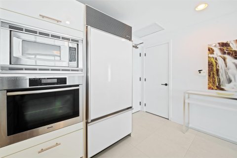 Condominio en venta en Miami Beach, Florida, 2 dormitorios, 100.71 m2 № 1867686 - foto 11