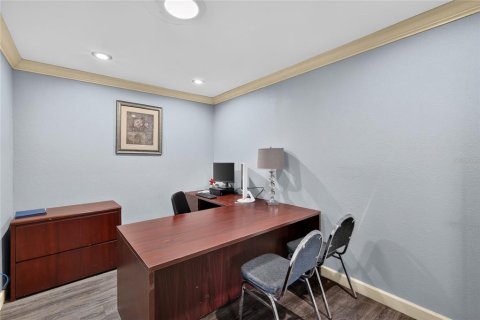 Commercial property in Belleview, Florida 185.06 sq.m. № 2294583 - photo 26