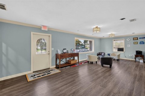 Commercial property in Belleview, Florida 185.06 sq.m. № 2294583 - photo 21