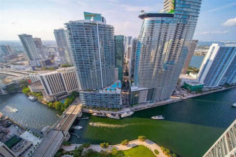 Купить кондоминиум в Майами, Флорида 2 спальни, 108.51м2, № 1713193 - фото 14