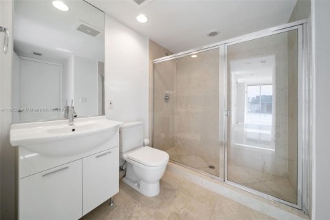 Купить кондоминиум в Майами, Флорида 2 спальни, 108.51м2, № 1713193 - фото 28