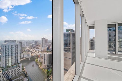 Купить кондоминиум в Майами, Флорида 2 спальни, 108.51м2, № 1713193 - фото 8