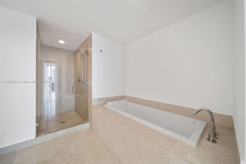 Купить кондоминиум в Майами, Флорида 2 спальни, 108.51м2, № 1713193 - фото 22
