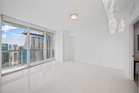 Купить кондоминиум в Майами, Флорида 2 спальни, 108.51м2, № 1713193 - фото 18