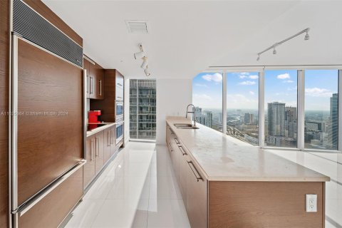 Купить кондоминиум в Майами, Флорида 2 спальни, 108.51м2, № 1713193 - фото 2
