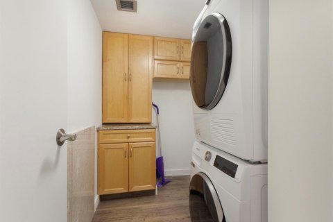 Copropriété à louer à Pompano Beach, Floride: 3 chambres, 157.93 m2 № 2303897 - photo 26
