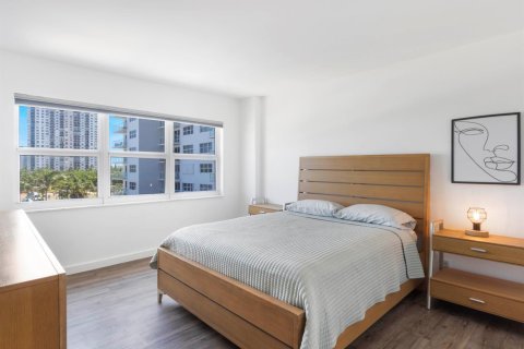 Copropriété à louer à Pompano Beach, Floride: 3 chambres, 157.93 m2 № 2303897 - photo 19