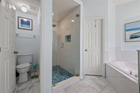 Купить виллу или дом в Киссимми, Флорида 8 комнат, 217.39м2, № 2131079 - фото 16