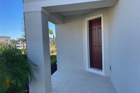 House in Sarasota, Florida 4 bedrooms, 198.63 sq.m. № 1797994 - photo 22