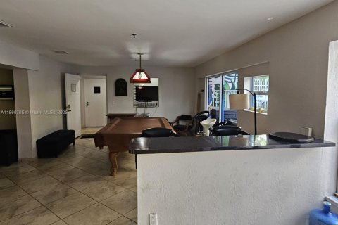 Copropriété à louer à Miami, Floride: 2 chambres, 81.01 m2 № 1891420 - photo 20