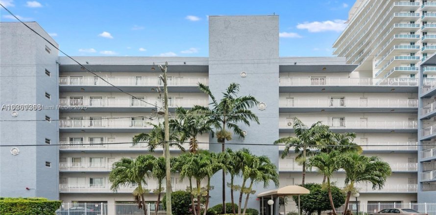 Condo à Miami, Floride, 2 chambres  № 1891420