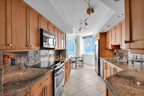 Condominio en venta en Boca Raton, Florida, 2 dormitorios, 134.52 m2 № 2372136 - foto 9