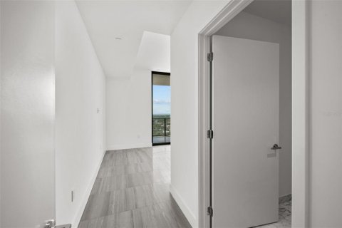 Condominio en alquiler en Tampa, Florida, 3 dormitorios, 273.13 m2 № 1796619 - foto 8