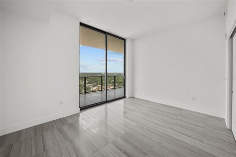 Condominio en alquiler en Tampa, Florida, 3 dormitorios, 273.13 m2 № 1796619 - foto 10