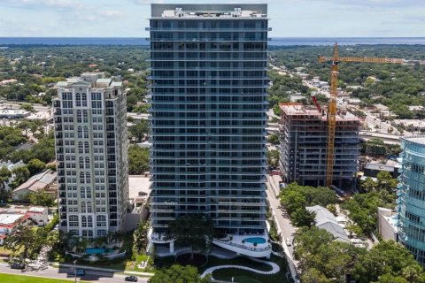 Condominio en alquiler en Tampa, Florida, 3 dormitorios, 273.13 m2 № 1796619 - foto 1
