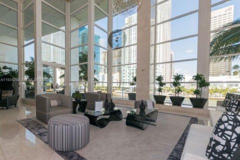 Condominio en alquiler en Miami, Florida, 1 dormitorio, 99.96 m2 № 1993839 - foto 22