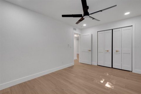 Appartement à louer à Belleair Bluffs, Floride: 2 chambres, 100.52 m2 № 2411709 - photo 29