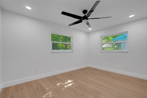 Appartement à louer à Belleair Bluffs, Floride: 2 chambres, 100.52 m2 № 2411709 - photo 28