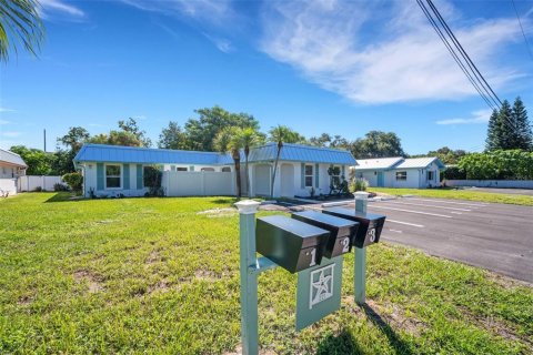 Appartement à louer à Belleair Bluffs, Floride: 2 chambres, 100.52 m2 № 2411709 - photo 9