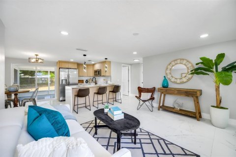 Villa ou maison à louer à Nokomis, Floride: 3 chambres, 119.01 m2 № 1815625 - photo 11