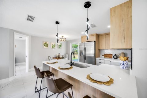 Villa ou maison à louer à Nokomis, Floride: 3 chambres, 119.01 m2 № 1815625 - photo 6