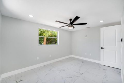 Villa ou maison à louer à Nokomis, Floride: 3 chambres, 119.01 m2 № 1815625 - photo 25