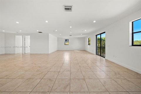 Снять в аренду таунхаус в Холливуд, Флорида 2 спальни, № 1999113 - фото 30