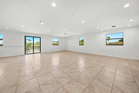 Снять в аренду таунхаус в Холливуд, Флорида 2 спальни, № 1999113 - фото 28