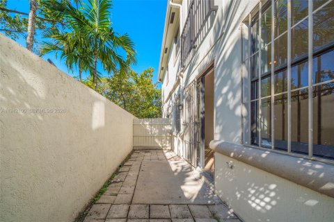 Снять в аренду таунхаус в Холливуд, Флорида 2 спальни, № 1999113 - фото 16