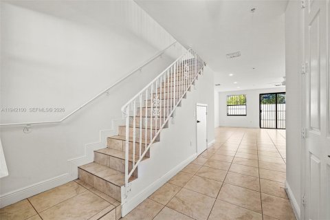 Снять в аренду таунхаус в Холливуд, Флорида 2 спальни, № 1999113 - фото 22