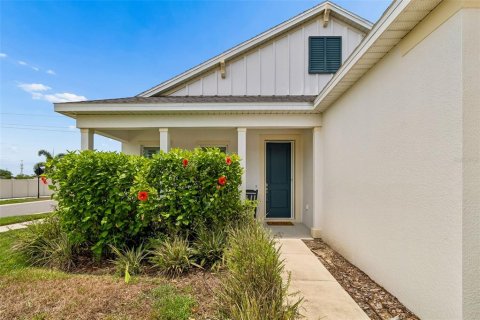 Casa en venta en Tarpon Springs, Florida, 4 dormitorios, 184.32 m2 № 2234880 - foto 3