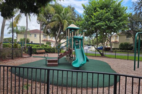 Touwnhouse à louer à Boynton Beach, Floride: 3 chambres, 156.45 m2 № 2377426 - photo 24