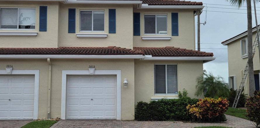 Touwnhouse à Boynton Beach, Floride 3 chambres, 156.45 m2 № 2377426