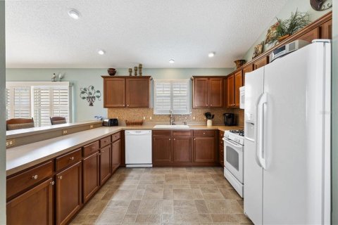 Casa en venta en The Villages, Florida, 3 dormitorios, 129.78 m2 № 1909833 - foto 5