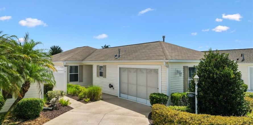 Casa en The Villages, Florida 3 dormitorios, 129.78 m2 № 1909833