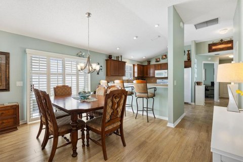 Casa en venta en The Villages, Florida, 3 dormitorios, 129.78 m2 № 1909833 - foto 11