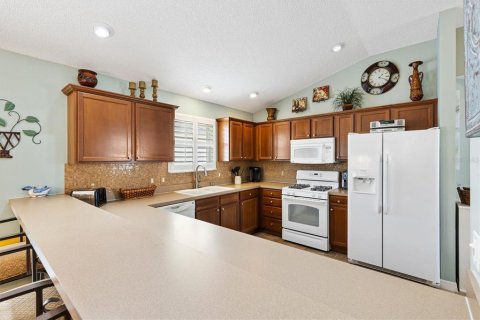 Casa en venta en The Villages, Florida, 3 dormitorios, 129.78 m2 № 1909833 - foto 9