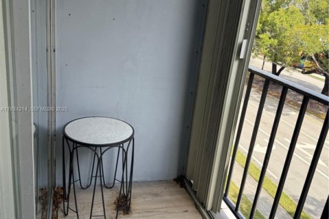 Copropriété à louer à Miami, Floride: 1 chambre, 57.6 m2 № 1982808 - photo 5