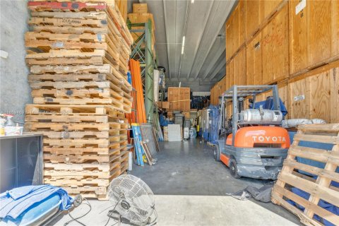 Immobilier commercial à vendre à Pompano Beach, Floride № 1961478 - photo 20