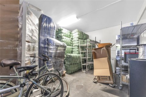 Immobilier commercial à vendre à Pompano Beach, Floride № 1961478 - photo 16