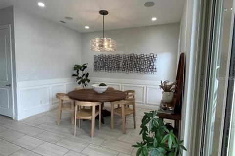 Adosado en venta en Winter Garden, Florida, 3 dormitorios, 239.78 m2 № 1782713 - foto 11