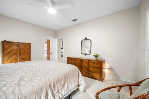 Casa en venta en Gainesville, Florida, 4 dormitorios, 180.51 m2 № 2384166 - foto 23