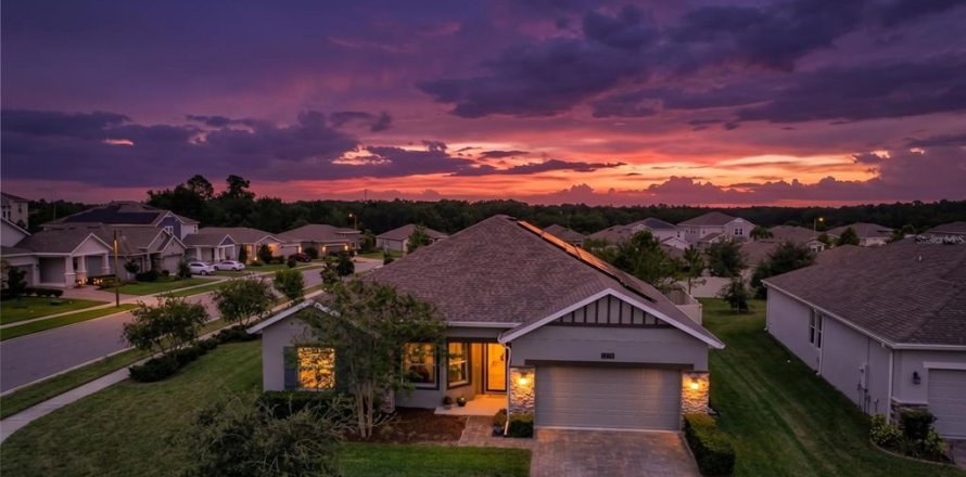 Villa ou maison à Ocoee, Floride 3 chambres, 225.66 m2 № 2404628