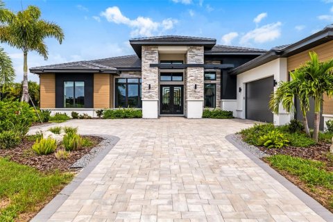 Casa en venta en Bradenton, Florida, 3 dormitorios, 315.77 m2 № 2235997 - foto 8
