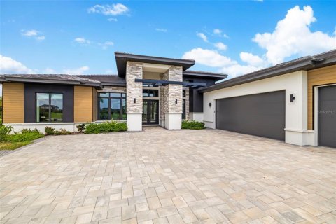 Casa en venta en Bradenton, Florida, 3 dormitorios, 315.77 m2 № 2235997 - foto 7