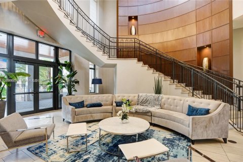 Townhouse in Doral, Florida 4 bedrooms, 187.66 sq.m. № 2068131 - photo 8