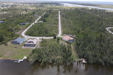Terreno en venta en Port Charlotte, Florida № 1742860 - foto 10