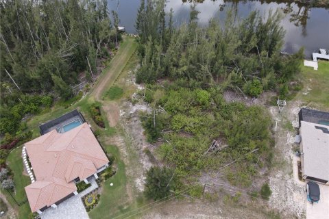 Terreno en venta en Port Charlotte, Florida № 1742860 - foto 30