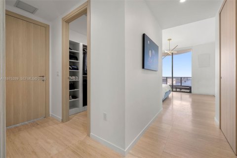 Купить кондоминиум в Майами, Флорида 3 спальни, 192.87м2, № 2036334 - фото 25